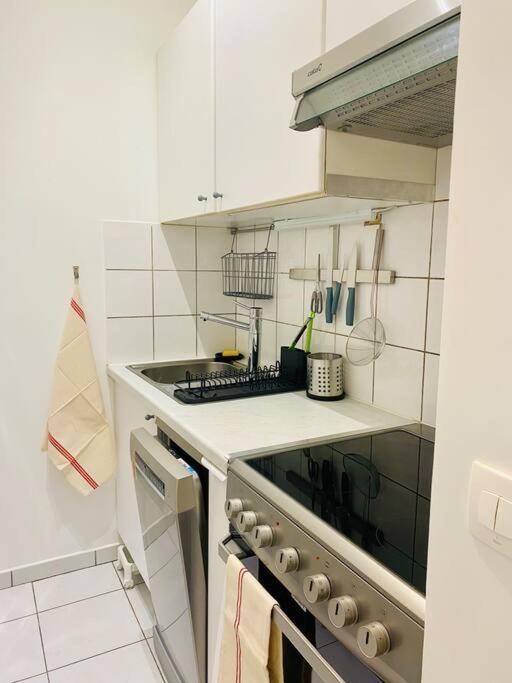 Maisonnette Au Calme Proche T2 La Garenne-Colombes Exterior foto